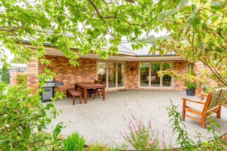 Photo of property in 46d Bowenvale Avenue, Cashmere, Christchurch, 8022