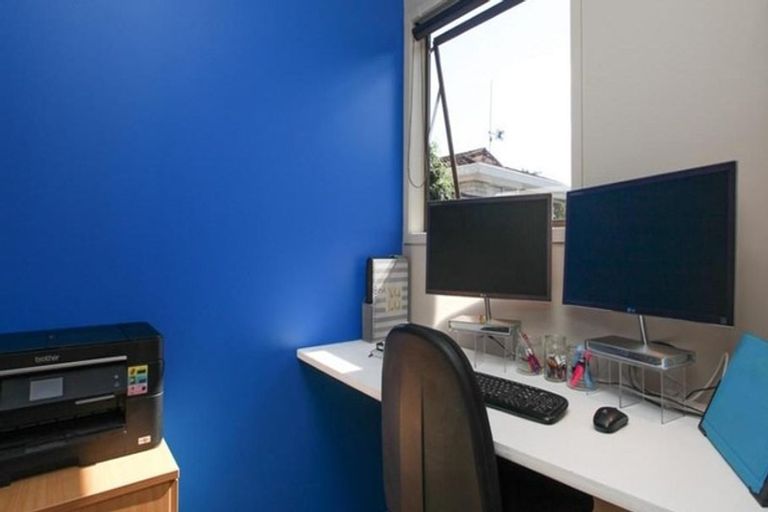 Photo of property in 4 Leonard Place, Dinsdale, Hamilton, 3204