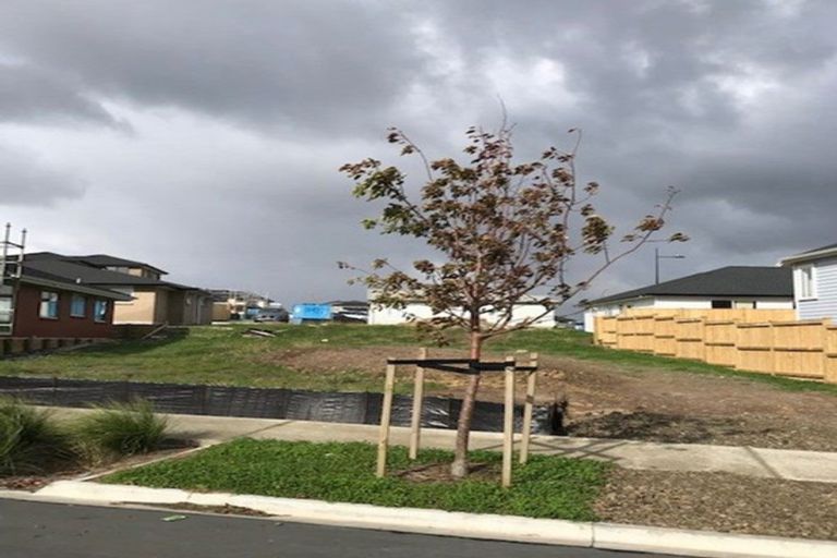 Photo of property in 3 Cooperage Avenue, Kumeu, 0810