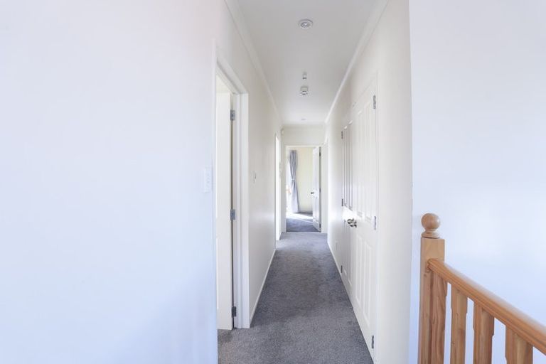 Photo of property in 66d Waimumu Road, Massey, Auckland, 0614