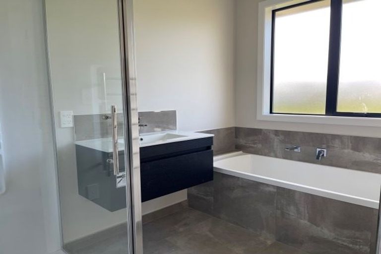 Photo of property in 155 Adler Drive, Ohauiti, Tauranga, 3112