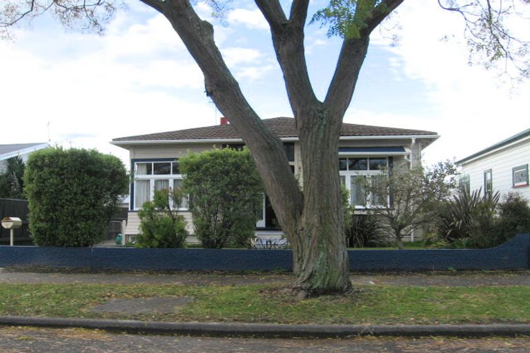 Photo of property in 3 Mcdonald Street, Napier South, Napier, 4110
