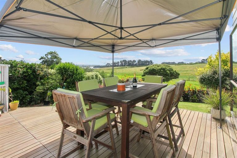 Photo of property in 48 Wharf Road, Clarks Beach, Pukekohe, 2679