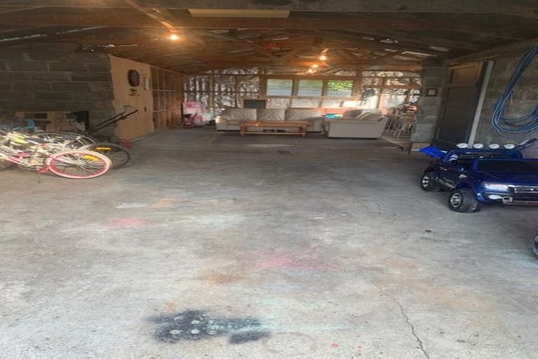 Photo of property in 24 Glasgow Street, Takaro, Palmerston North, 4412