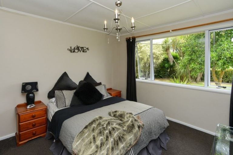 Photo of property in 6 Bennett Street, Waipawa, 4210