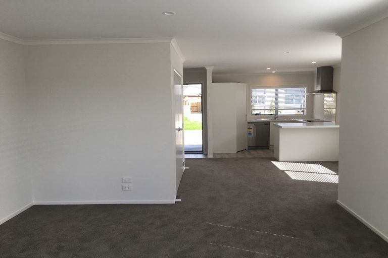 Photo of property in 14 Marion Crescent, Papamoa Beach, Papamoa, 3118