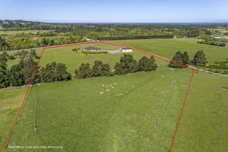 Photo of property in 65 Loburn Whiterock Road, Loburn, Rangiora, 7472