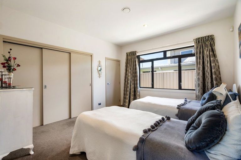 Photo of property in 58 Merlot Drive, Greenmeadows, Napier, 4112