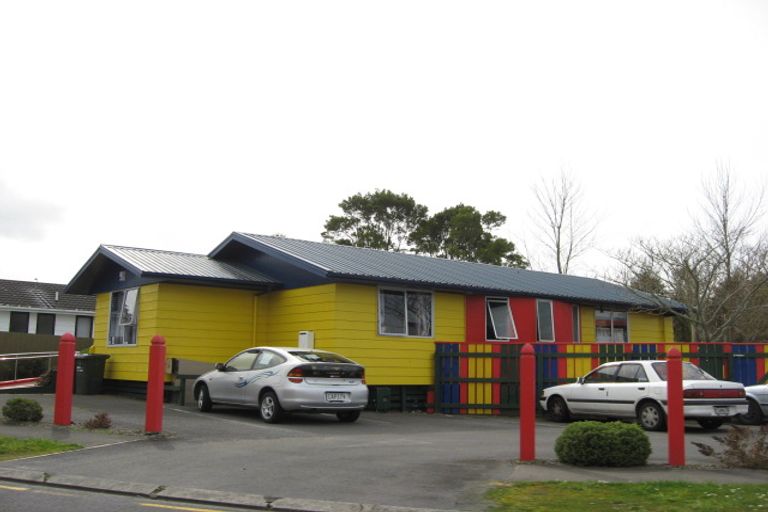 Photo of property in 32 Kowhai Street, Inglewood, 4330