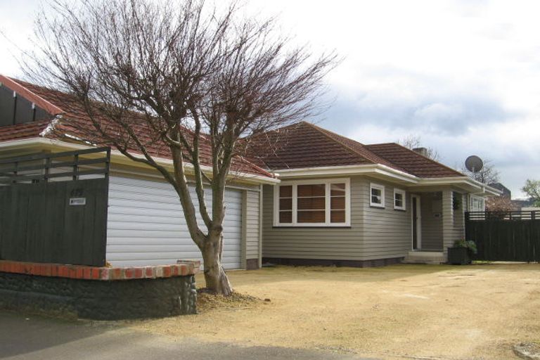 Photo of property in 475 Featherston Street, Palmerston North, 4414