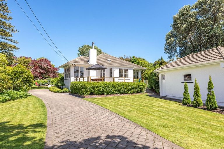 Photo of property in 14 Oakland Avenue, Saint Johns Hill, Whanganui, 4500