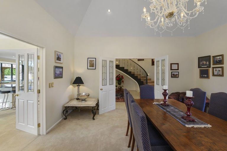 Photo of property in 635 Yaldhurst Road, Yaldhurst, Christchurch, 7676