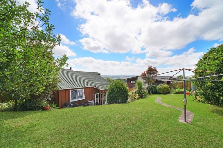 Photo of property in 11 Dunolly Place, Pukekohe, 2120