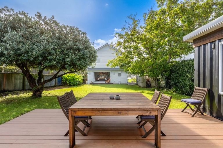 Photo of property in 93 Dunkirk Road, Panmure, Auckland, 1072