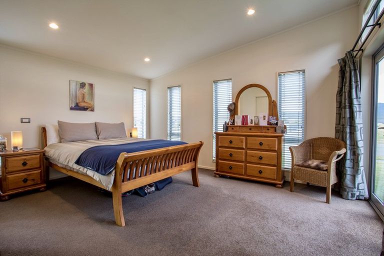 Photo of property in 24 Acheron Way, Te Anau, 9600