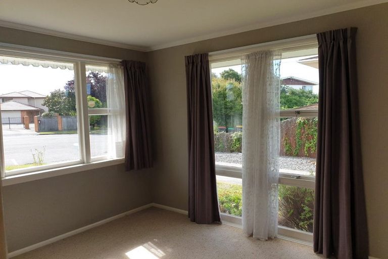 Photo of property in 26 Reading Street, Upper Riccarton, Christchurch, 8041
