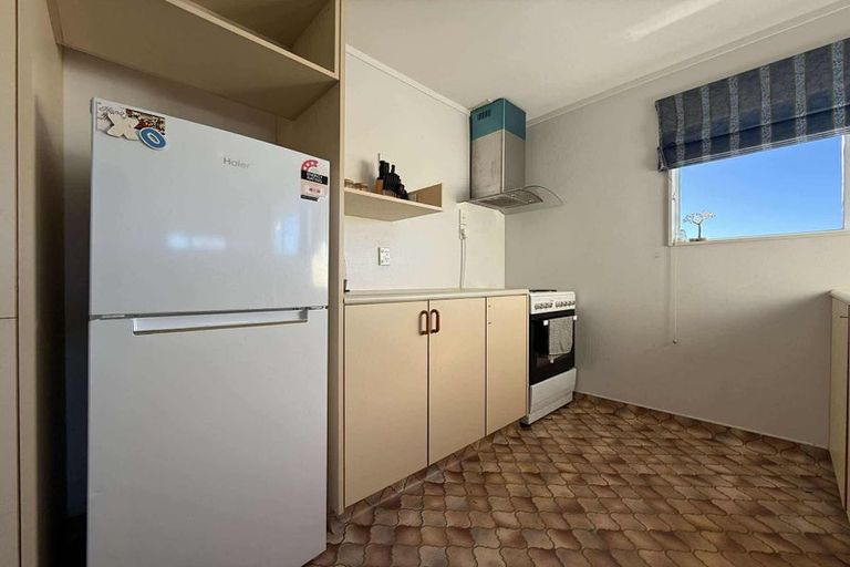 Photo of property in 11 Charleston Avenue, Boulcott, Lower Hutt, 5011