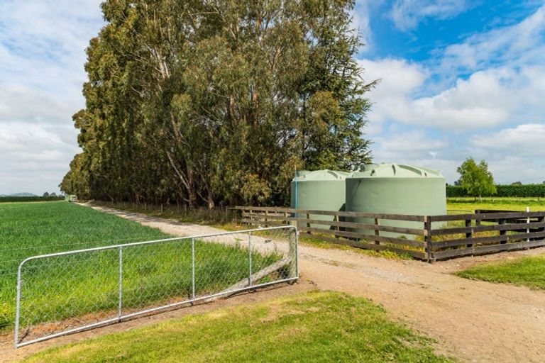 Photo of property in 609 Woodstock Road, Burnt Hill, Oxford, 7495