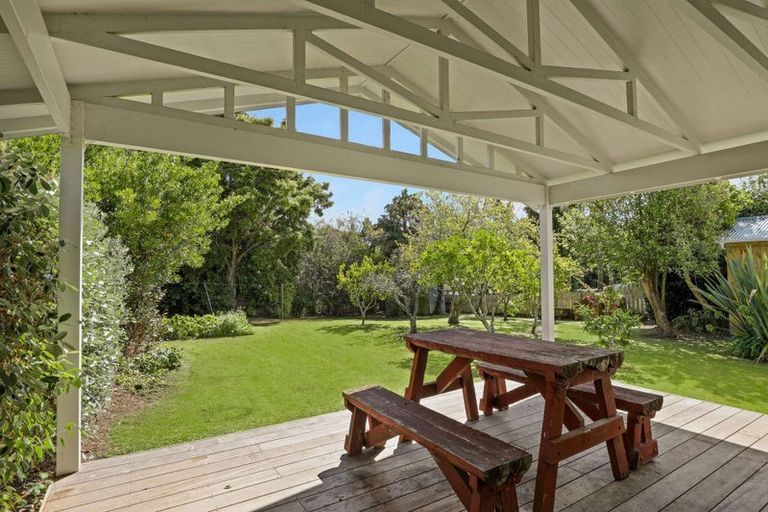 Photo of property in 14 Grey Street, Marton, 4710