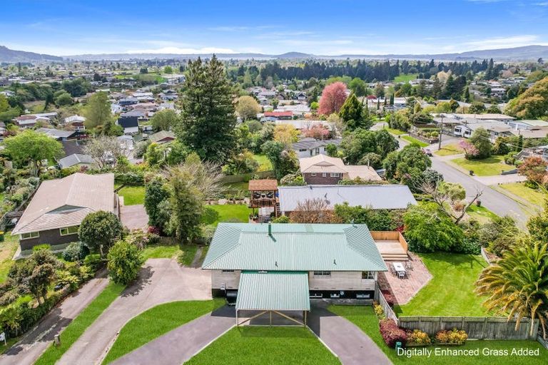 Photo of property in 1 Raniera Place, Springfield, Rotorua, 3015