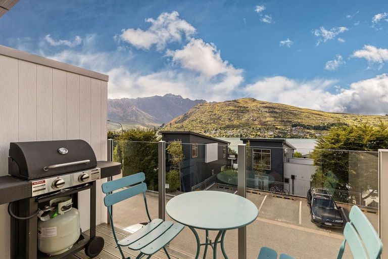 Photo of property in Greenstone Terraces, 14/716 Frankton Road, Queenstown, 9300