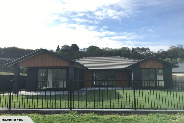 Photo of property in 68 Pakanga Grove, Pyes Pa, Tauranga, 3112