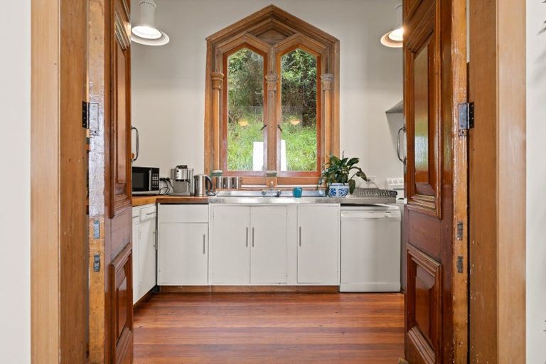 Photo of property in 142 Ravenswood Road, Saint Clair, Dunedin, 9012