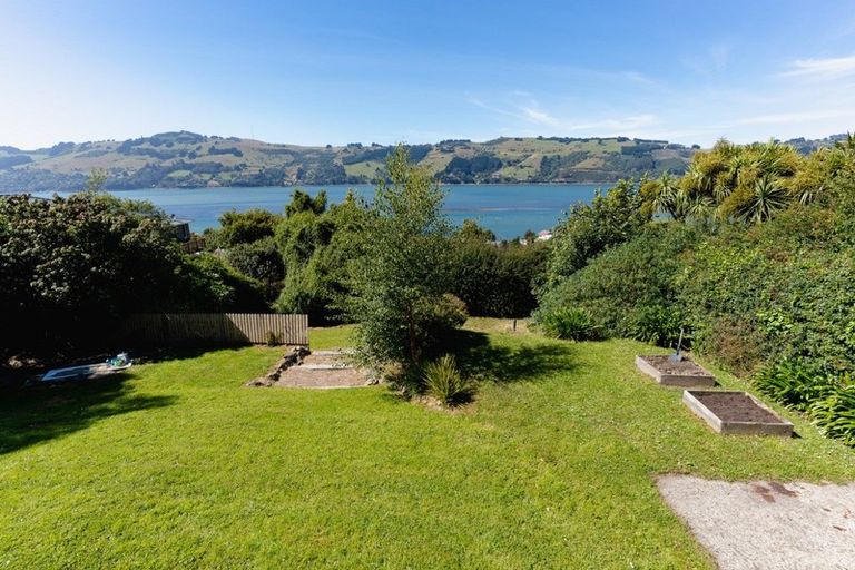 Photo of property in 76 Manapouri Street, Ravensbourne, Dunedin, 9022