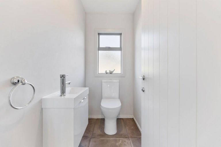 Photo of property in 16 Red Setter Grove, Nukuhau, Taupo, 3330