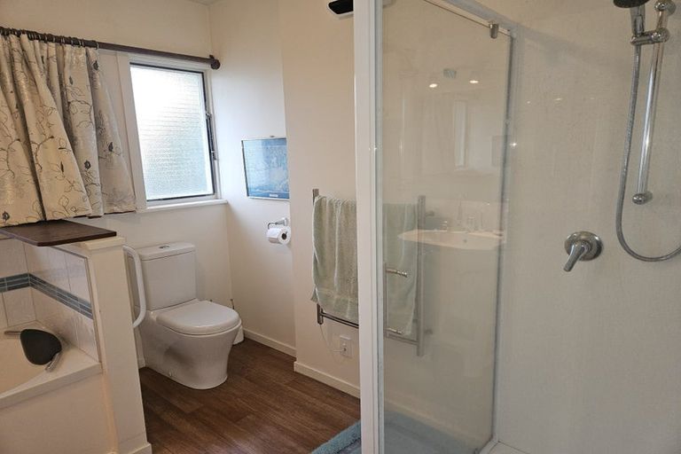 Photo of property in 135 Bower Avenue, New Brighton, Christchurch, 8083