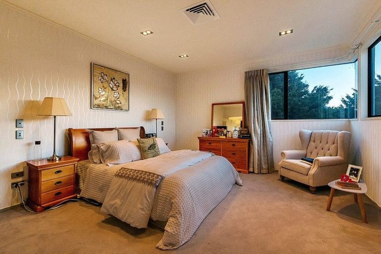 Photo of property in 9 Elias Court, The Gardens, Auckland, 2105