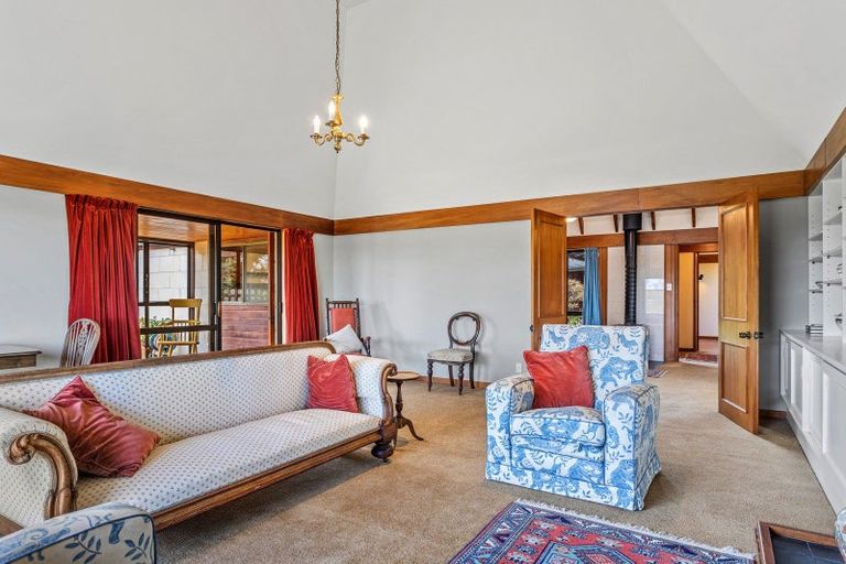 Photo of property in 12 Bankview Place, Amberley, 7410