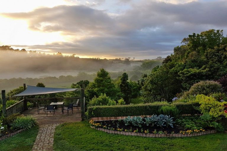 Photo of property in 56b Te Puna Road, Te Puna, Tauranga, 3174