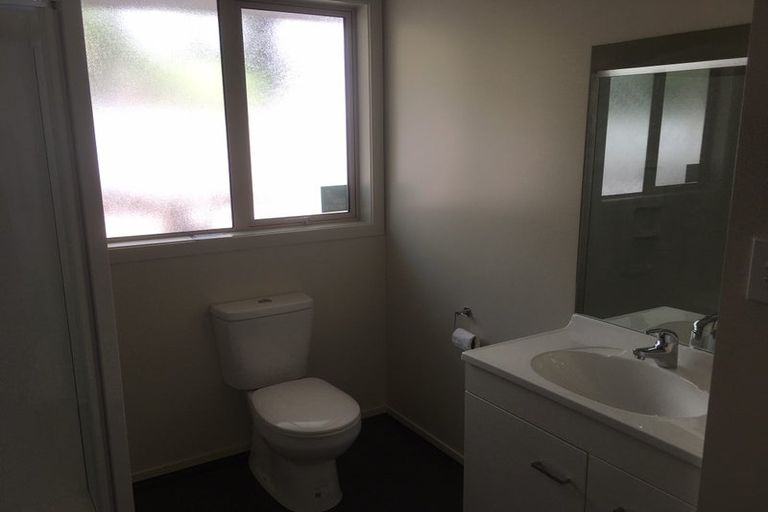 Photo of property in 2/84 Brockworth Place, Riccarton, Christchurch, 8011