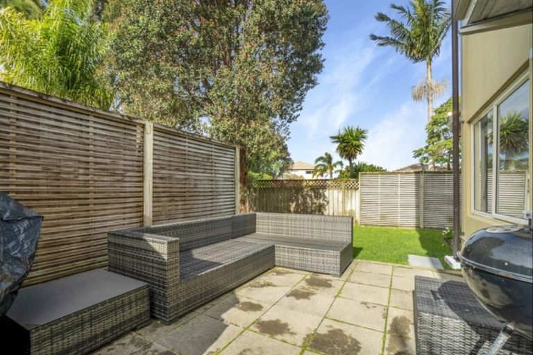 Photo of property in 2/137 Lakeside Drive, Orewa, 0931