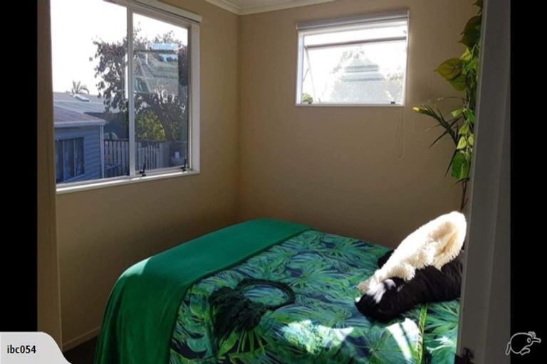 Photo of property in 44 Glamis Avenue, Bell Block, New Plymouth, 4312