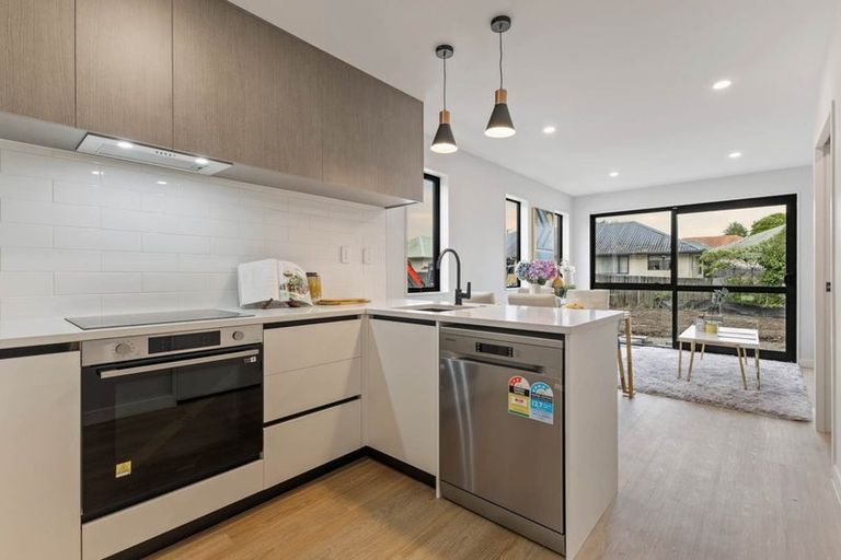 Photo of property in 91a Kindergarten Drive, Conifer Grove, Takanini, 2112