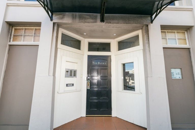 Photo of property in 12/37 Majoribanks Street, Mount Victoria, Wellington, 6011