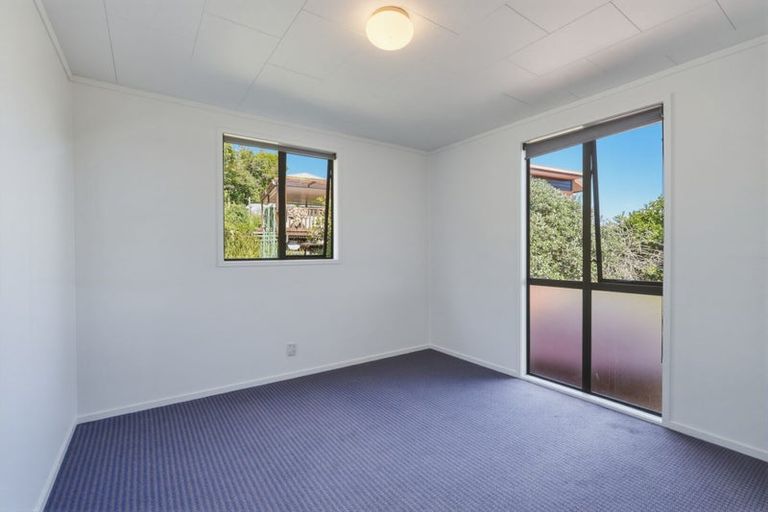Photo of property in 5 Cable Bay Block Road, Cable Bay, 0420