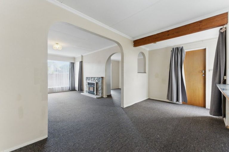 Photo of property in 25 Karamea Crescent, Kelvin Grove, Palmerston North, 4414