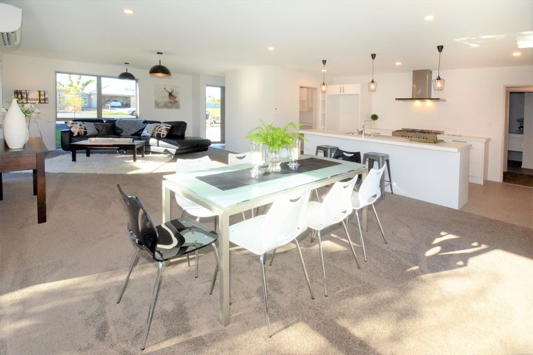 Photo of property in 58 Silverstream Drive, Mosgiel, 9024