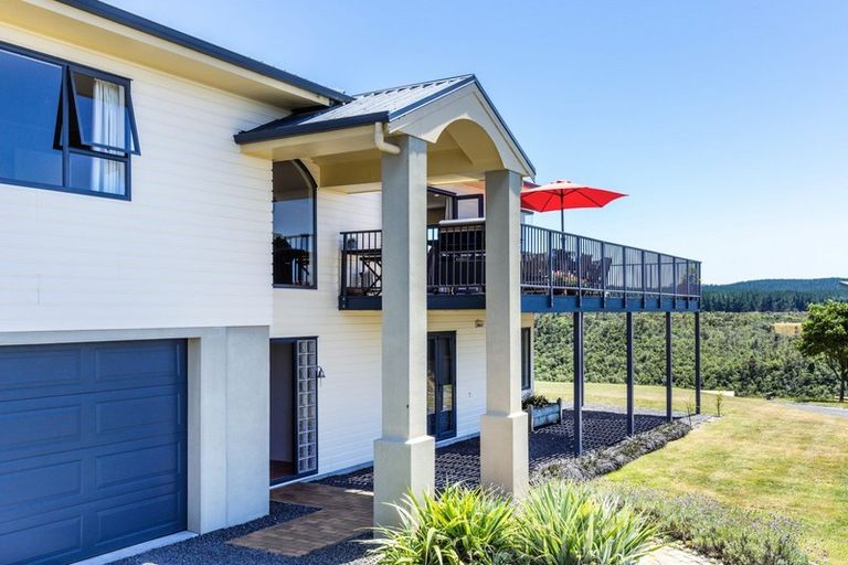 Photo of property in 33 Turangitukua Terrace, Kuratau, Turangi, 3381