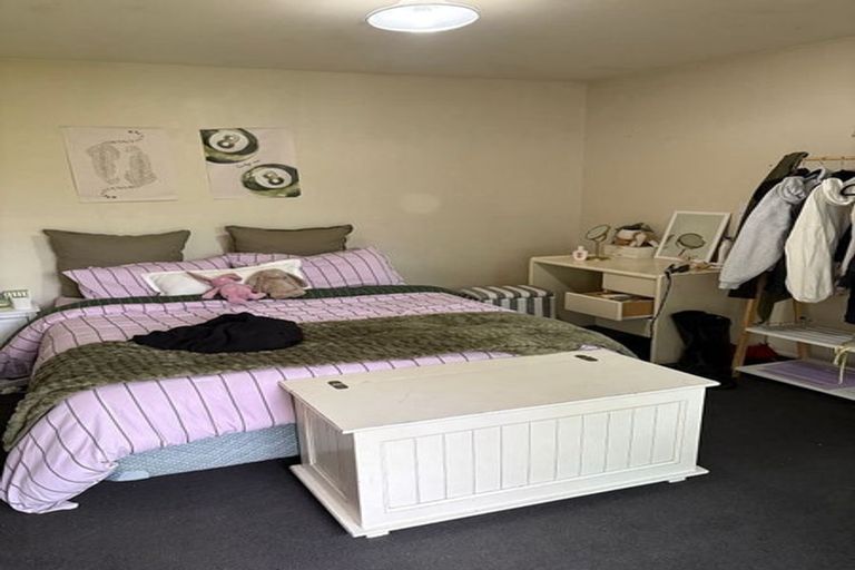 Photo of property in 24 Middleton Road, Upper Riccarton, Christchurch, 8041