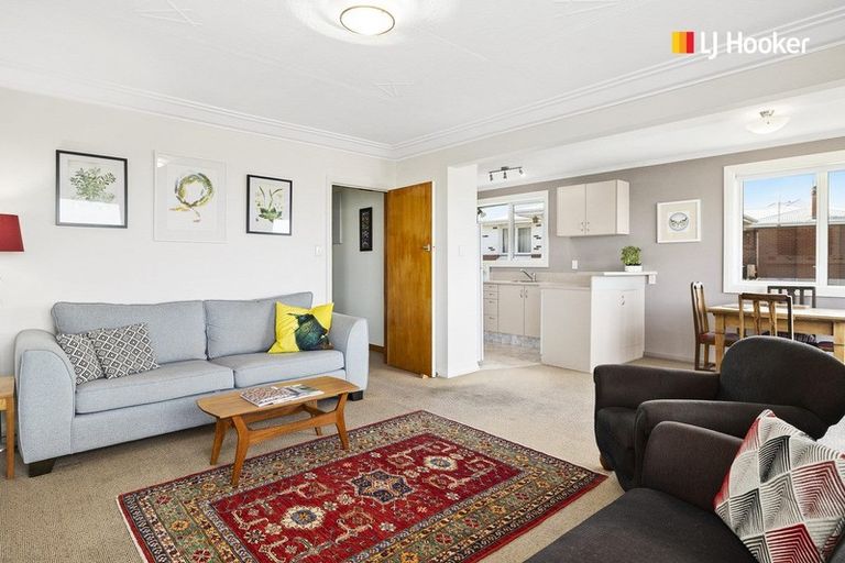 Photo of property in 35 Glendevon Place, Vauxhall, Dunedin, 9013