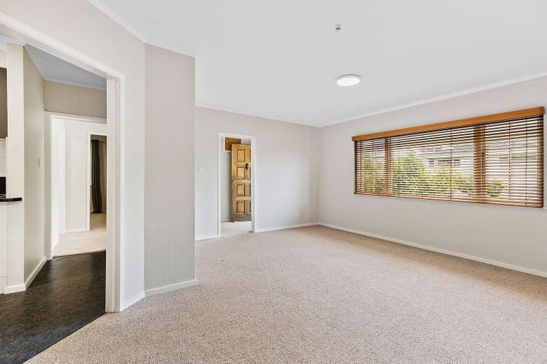 Photo of property in 5a Astor Street, Karori, Wellington, 6012