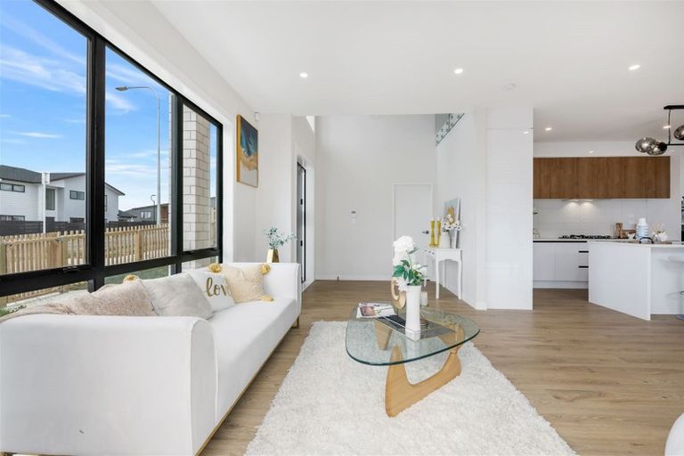 Photo of property in 97 Thomas Road, Flat Bush, Auckland, 2019