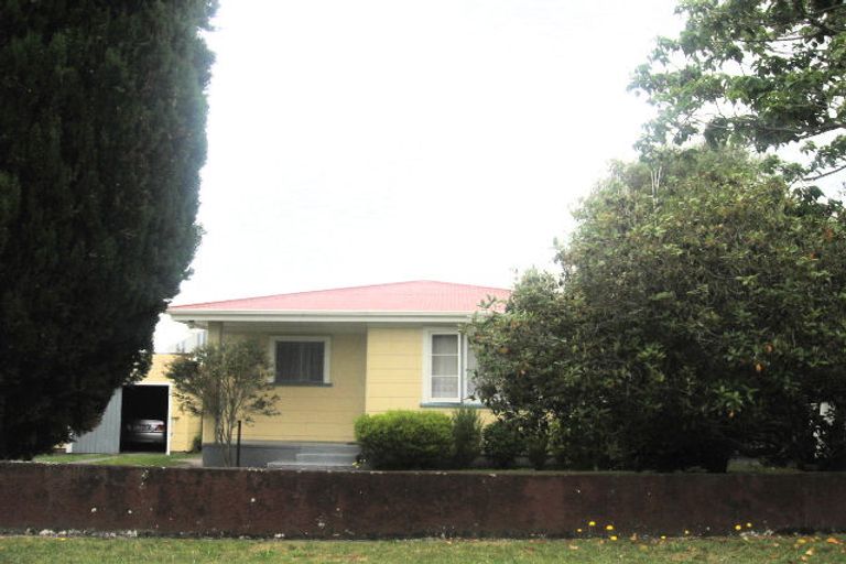 Photo of property in 102 Cameron Road, Te Puke, 3119