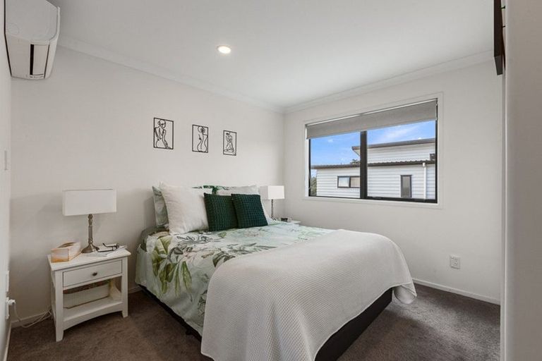 Photo of property in 49c Titirangi Road, New Lynn, Auckland, 0600