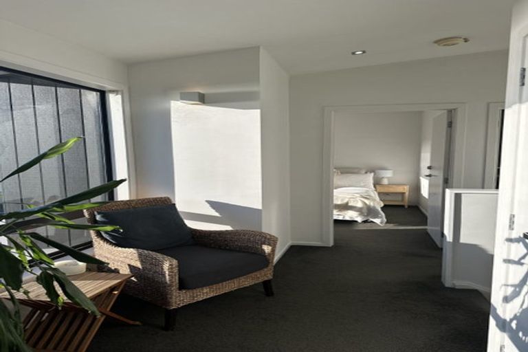 Photo of property in 7/144 Third Avenue, Tauranga, 3110