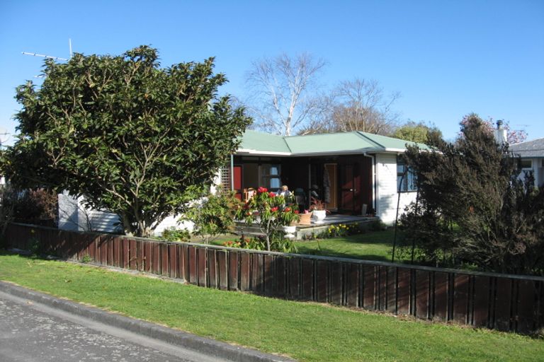 Photo of property in 1 West Street, Greytown, 5712